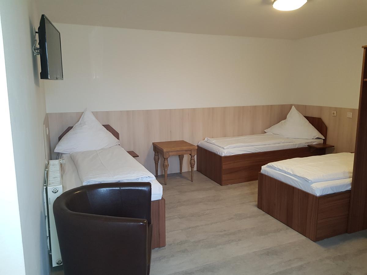 Pension Im Bett Norimberga Esterno foto
